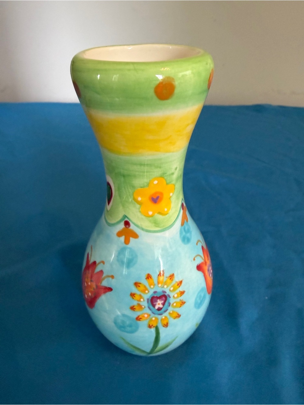 NATURAL LIFE Hand-Painted Vase in Green, Yellow & Blue